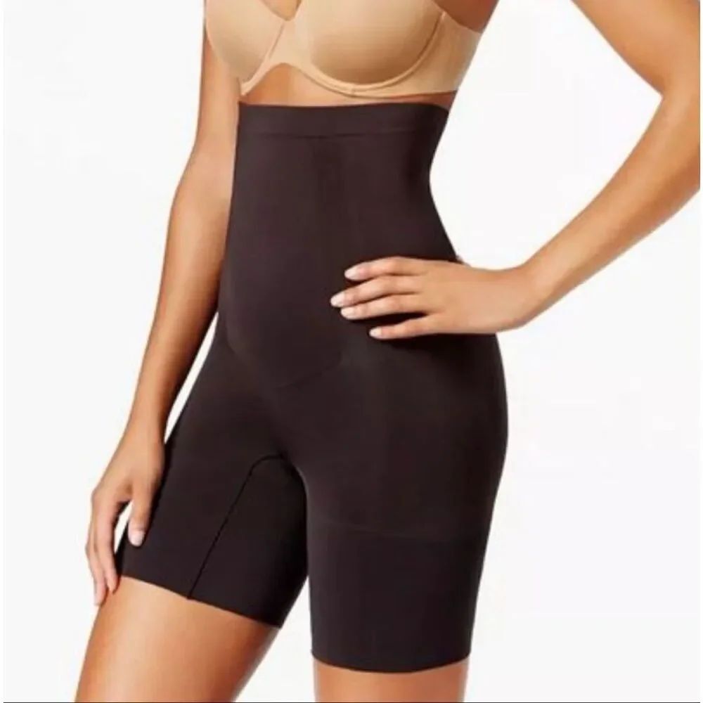 Spanx Oncore high Waist Mid Thigh Shorts Very Black Nwt Medium